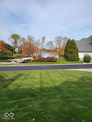 11691 Diamond Pointe Court, Indianapolis, IN 46236