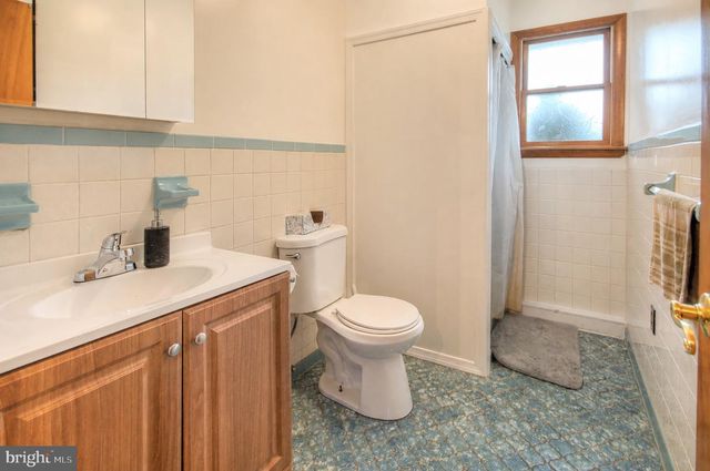 654 LEBANON AVE, Williamstown, NJ 08094