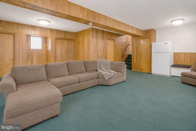 654 LEBANON AVE, Williamstown, NJ 08094