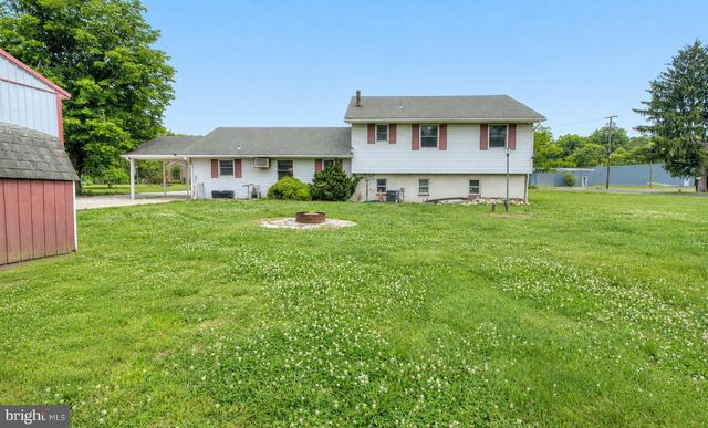 654 LEBANON AVE, Williamstown, NJ 08094