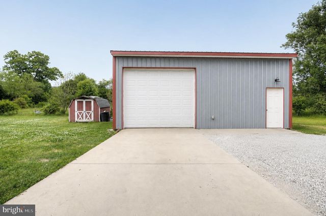 654 LEBANON AVE, Williamstown, NJ 08094
