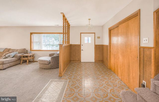 654 LEBANON AVE, Williamstown, NJ 08094