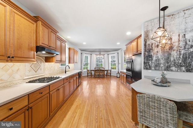 524 RASPBERRY LN, West Chester, PA 19382