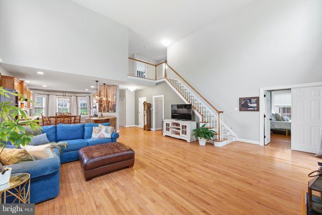 524 RASPBERRY LN, West Chester, PA 19382