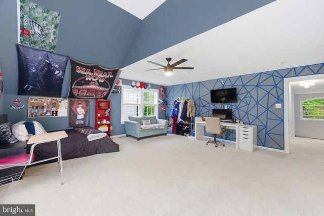524 RASPBERRY LN, West Chester, PA 19382