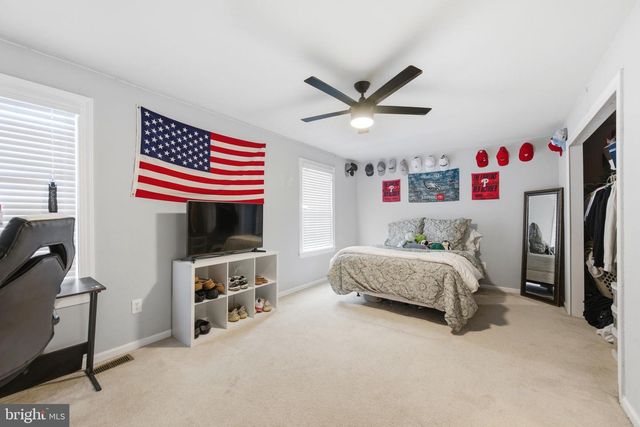524 RASPBERRY LN, West Chester, PA 19382