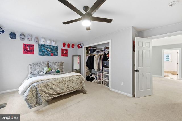 524 RASPBERRY LN, West Chester, PA 19382