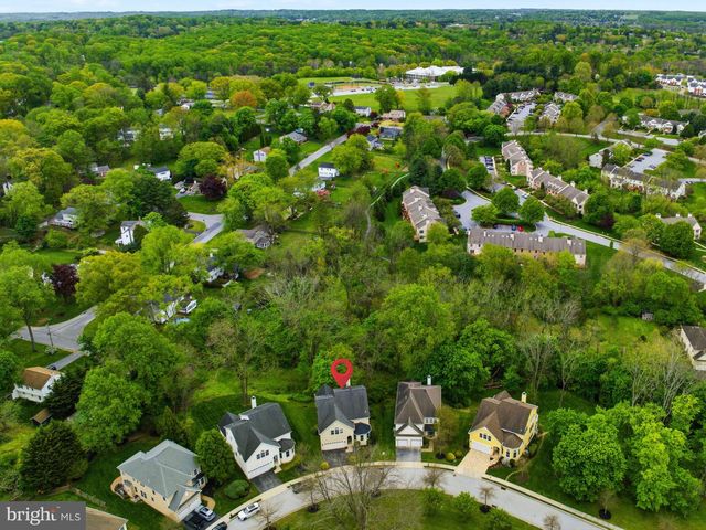 524 RASPBERRY LN, West Chester, PA 19382