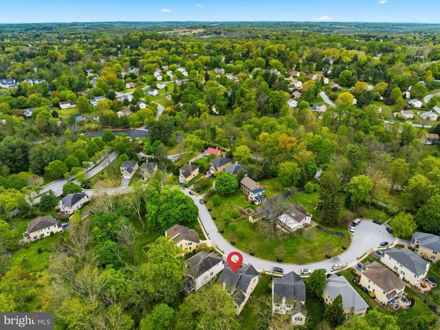 524 RASPBERRY LN, West Chester, PA 19382