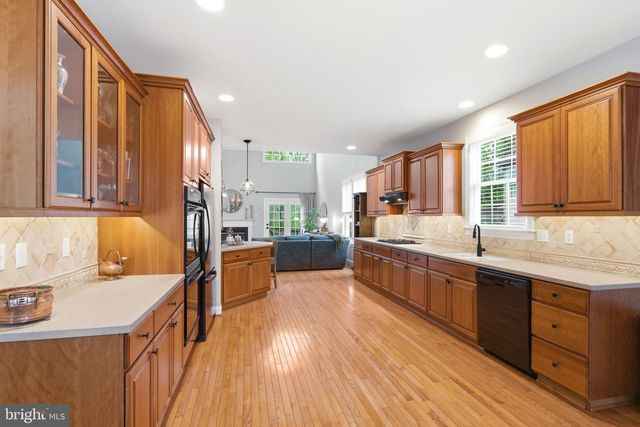 524 RASPBERRY LN, West Chester, PA 19382
