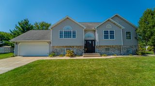 611 Iowa Drive, Lowell, IN 46356