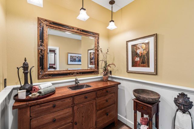 8944 Windgate Circle, Navarre, FL 32566