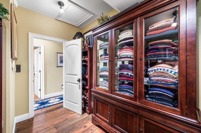 8944 Windgate Circle, Navarre, FL 32566