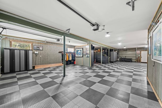 8944 Windgate Circle, Navarre, FL 32566