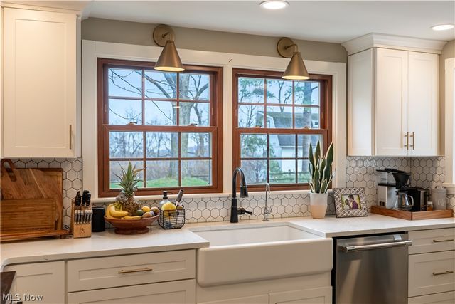 5030 12th Street NW, Canton, OH 44708