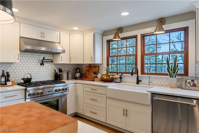 5030 12th Street NW, Canton, OH 44708