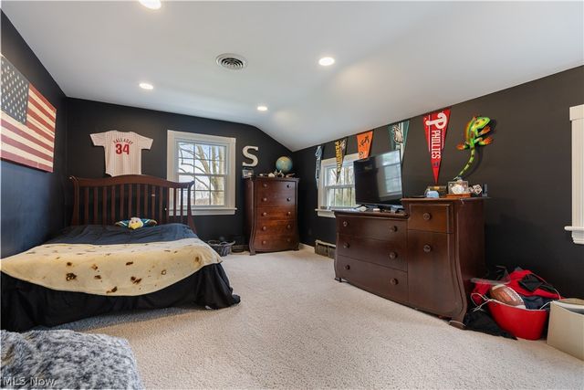 5030 12th Street NW, Canton, OH 44708