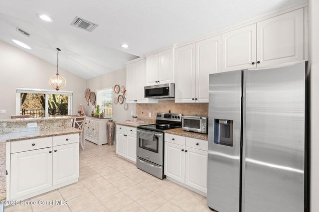 400 Lofts Drive, Melbourne, FL 32940