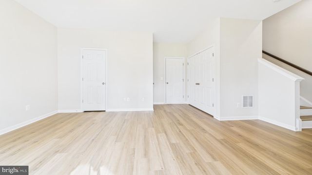 210 PARKLAND DR, Stephenson, VA 22656