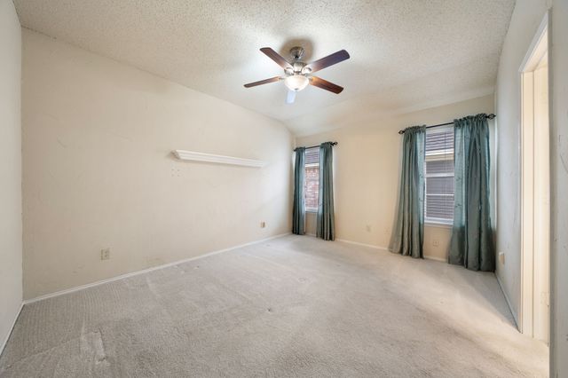 2124 Emerald Oaks, Mesquite, TX 75181
