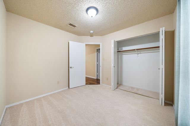 2124 Emerald Oaks, Mesquite, TX 75181