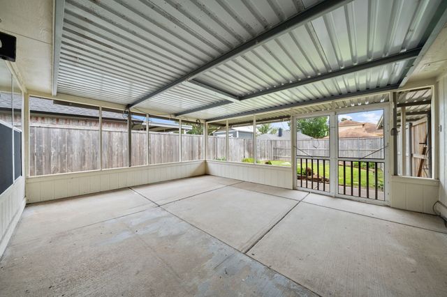 2124 Emerald Oaks, Mesquite, TX 75181