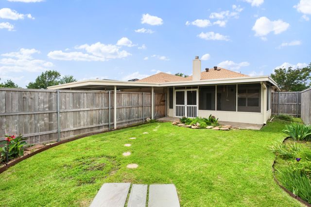 2124 Emerald Oaks, Mesquite, TX 75181