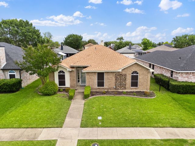 2124 Emerald Oaks, Mesquite, TX 75181