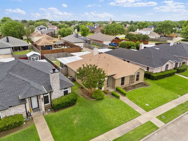 2124 Emerald Oaks, Mesquite, TX 75181