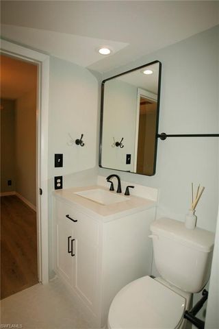 1653 Park Meadows DR, Fort Myers, FL 33907