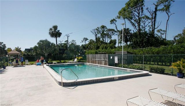 1653 Park Meadows DR, Fort Myers, FL 33907