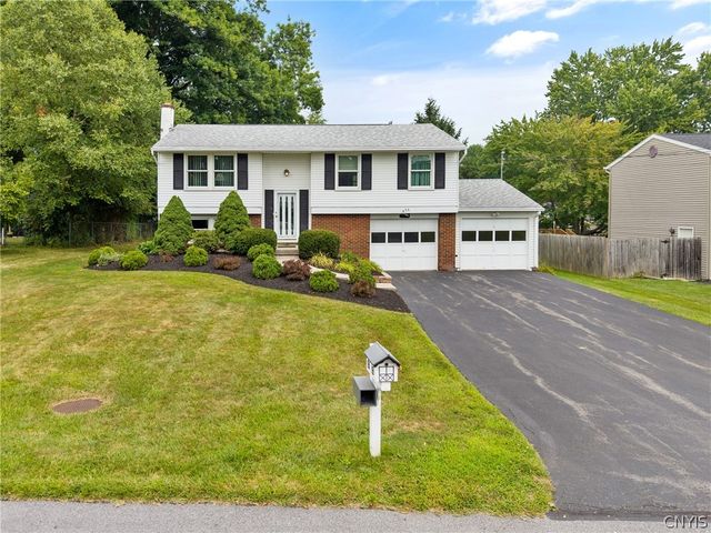 436 Birchwood Boulevard, Van Buren, NY 13027