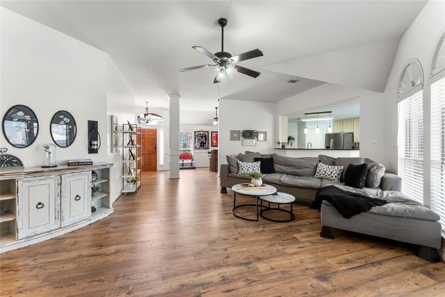 25203 Burgh Castle Drive, Spring, TX 77389