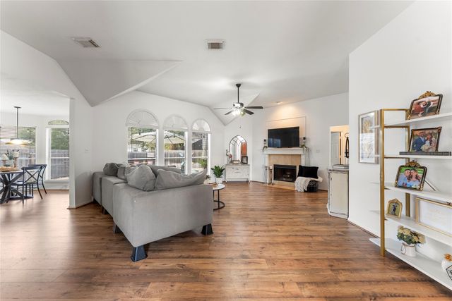 25203 Burgh Castle Drive, Spring, TX 77389