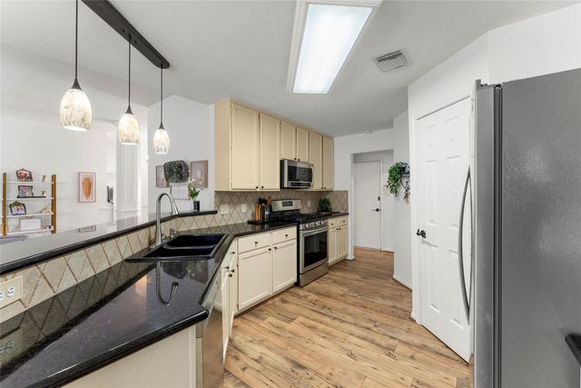 25203 Burgh Castle Drive, Spring, TX 77389