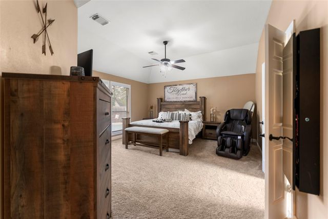 25203 Burgh Castle Drive, Spring, TX 77389