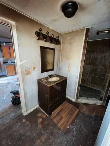 6705 E Townline Road, Williamson, NY 14589