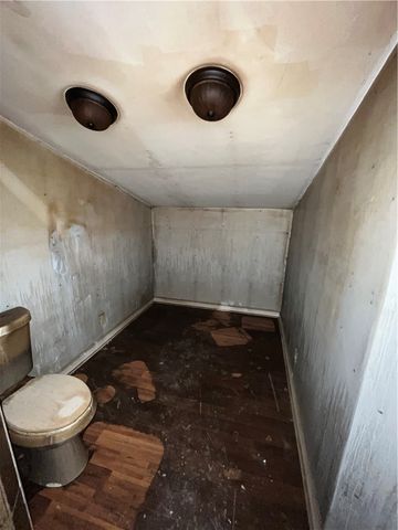 6705 E Townline Road, Williamson, NY 14589