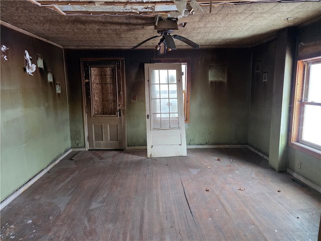 6705 E Townline Road, Williamson, NY 14589