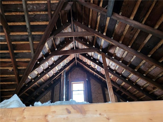 6705 E Townline Road, Williamson, NY 14589