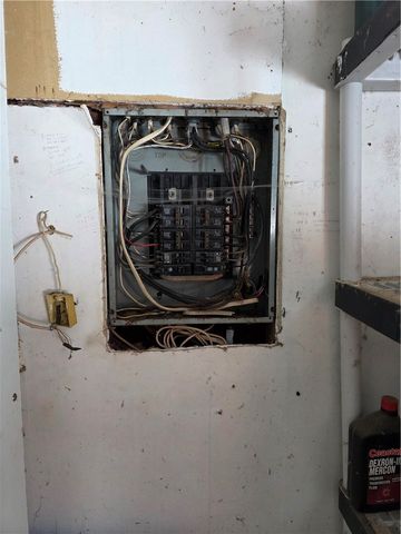 6705 E Townline Road, Williamson, NY 14589