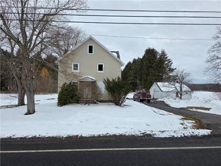 6705 E Townline Road, Williamson, NY 14589