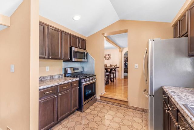 345 Amelia Olive Branch Road, Batavia Twp, OH 45102