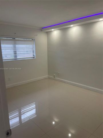 7505 SW 82nd St 212, Miami, FL 33143