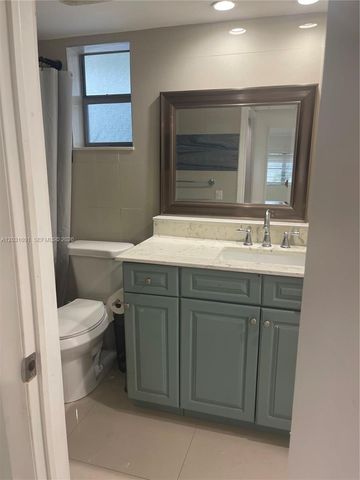 7505 SW 82nd St 212, Miami, FL 33143