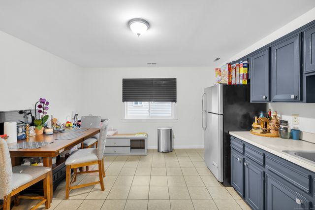 14 Ferris Avenue APT 9, Norwalk, CT 06854