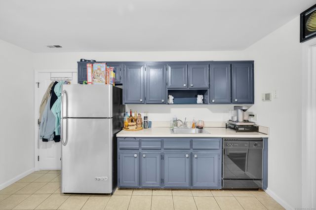 14 Ferris Avenue APT 9, Norwalk, CT 06854