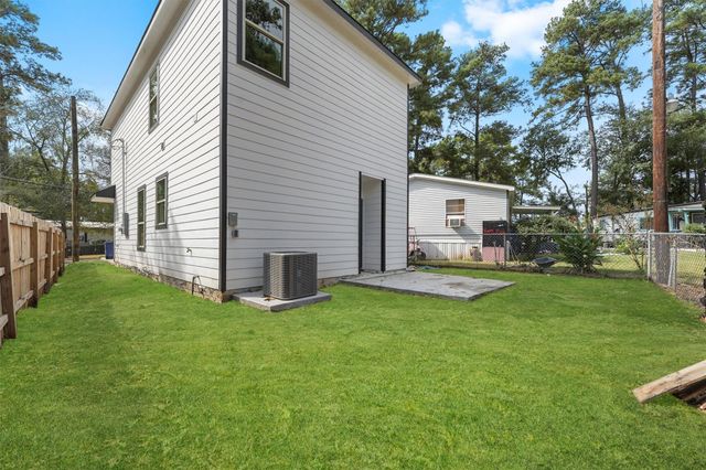 9996 Elder Street, Montgomery, TX 77318