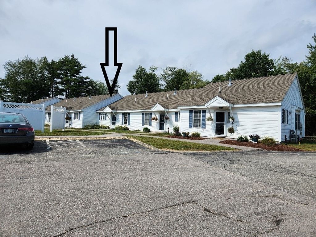 491 Mammoth Rd 9, Londonderry, NH 03053