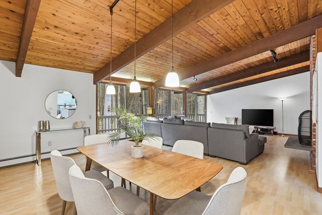 384 River Road, Carlisle, MA 01741